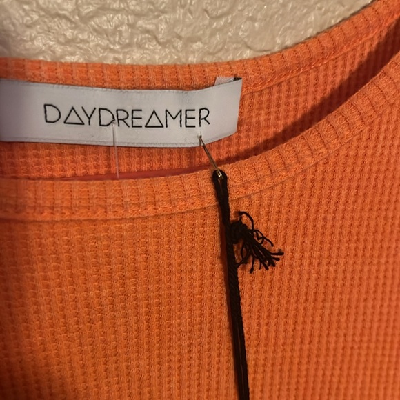 Daydreamer cold shoulder top - Picture 4 of 5